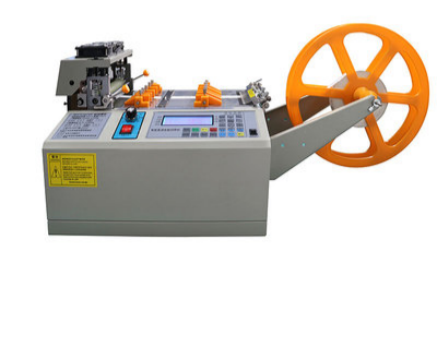 Automatic wire cutting machine